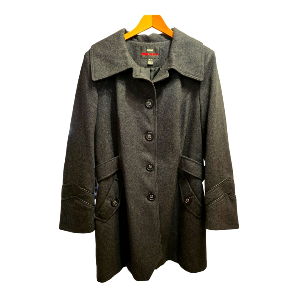 Vintage Women's 90's Miss 60 (M60) "P-Coat with flair" wool coat. Size XL